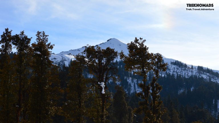 Kedarkantha Trek | A Photo Blog of our Snow Trek to Kedarkantha Peak