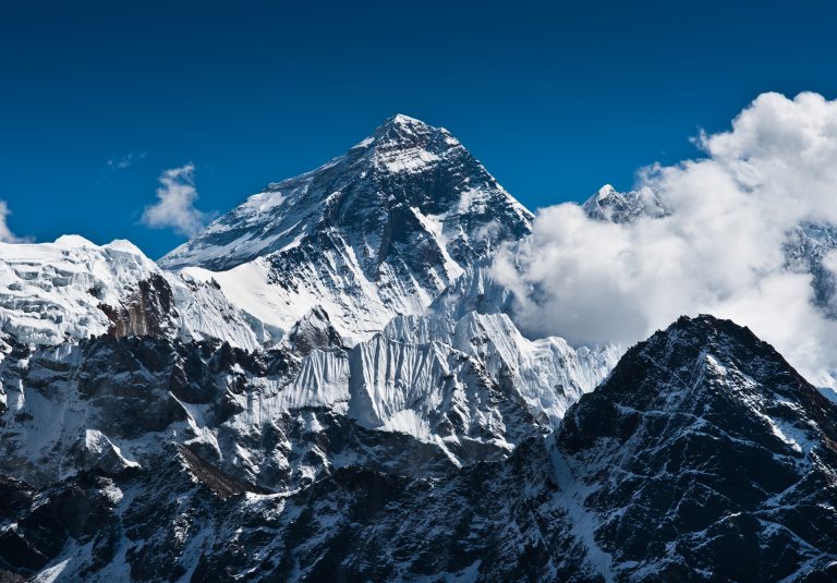 EBC vs EBC Gokyo Ri – Which trek to choose?