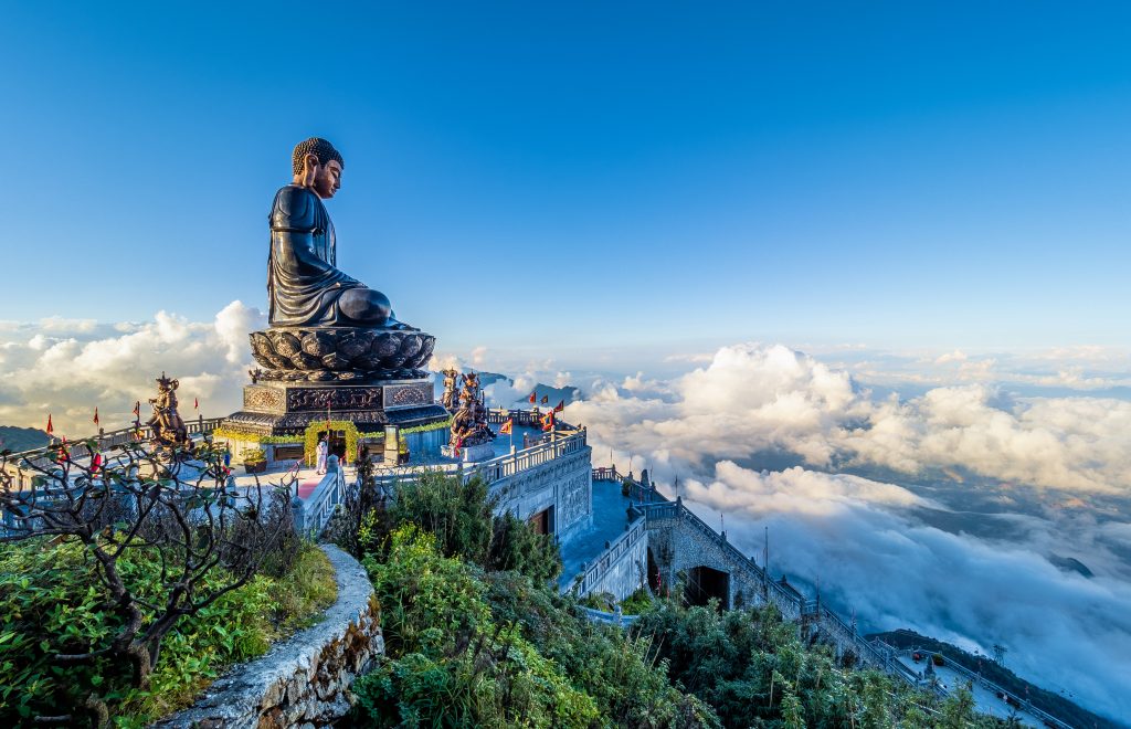 fansipan buddha statue