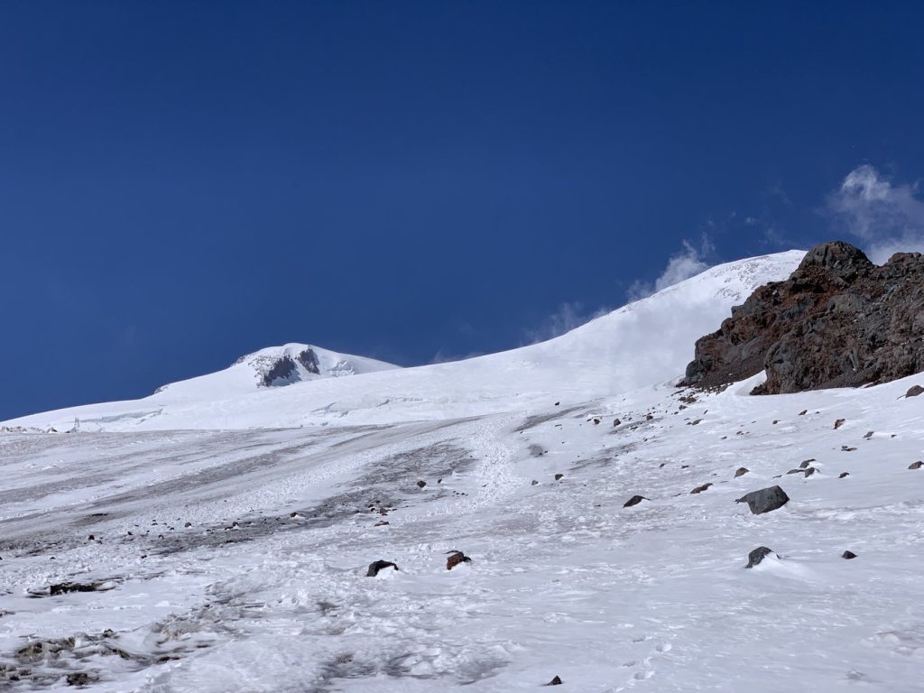 elbrus best time